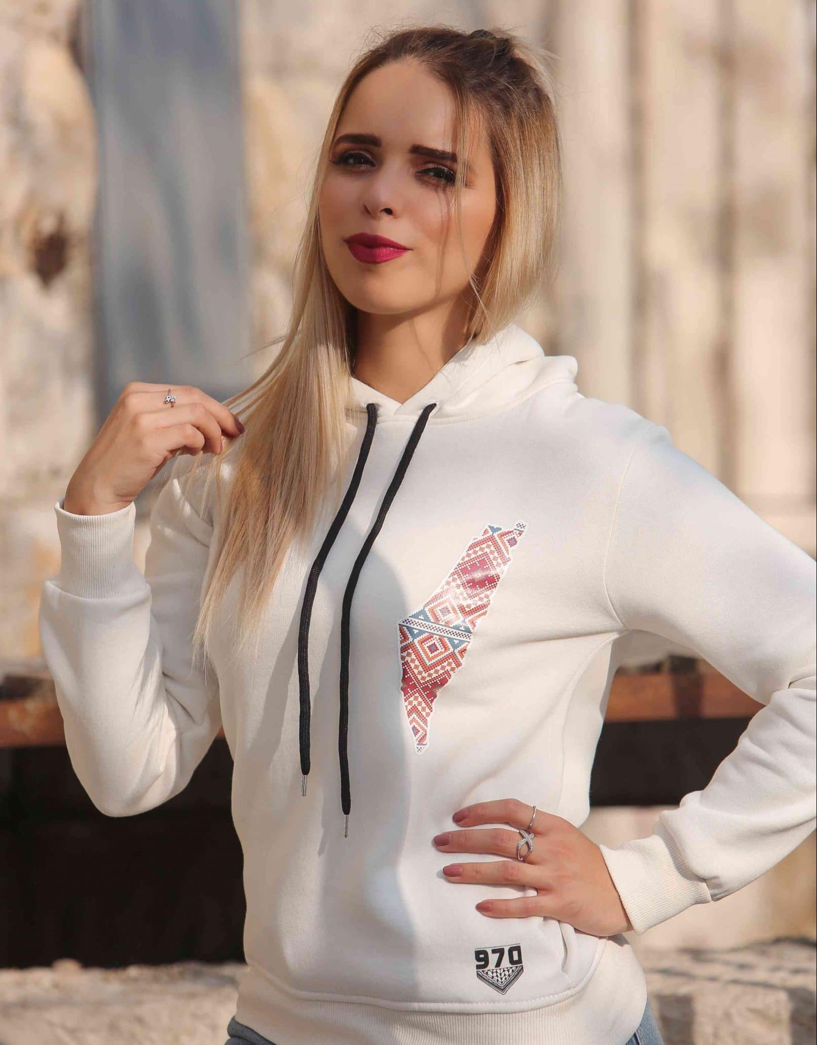 White hooded deals top